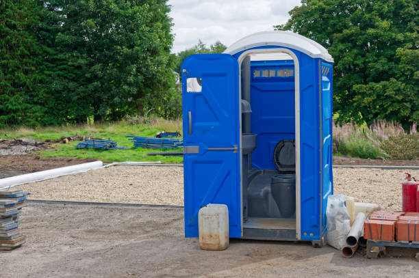 Types of Portable Toilets We Offer in Pahala, HI